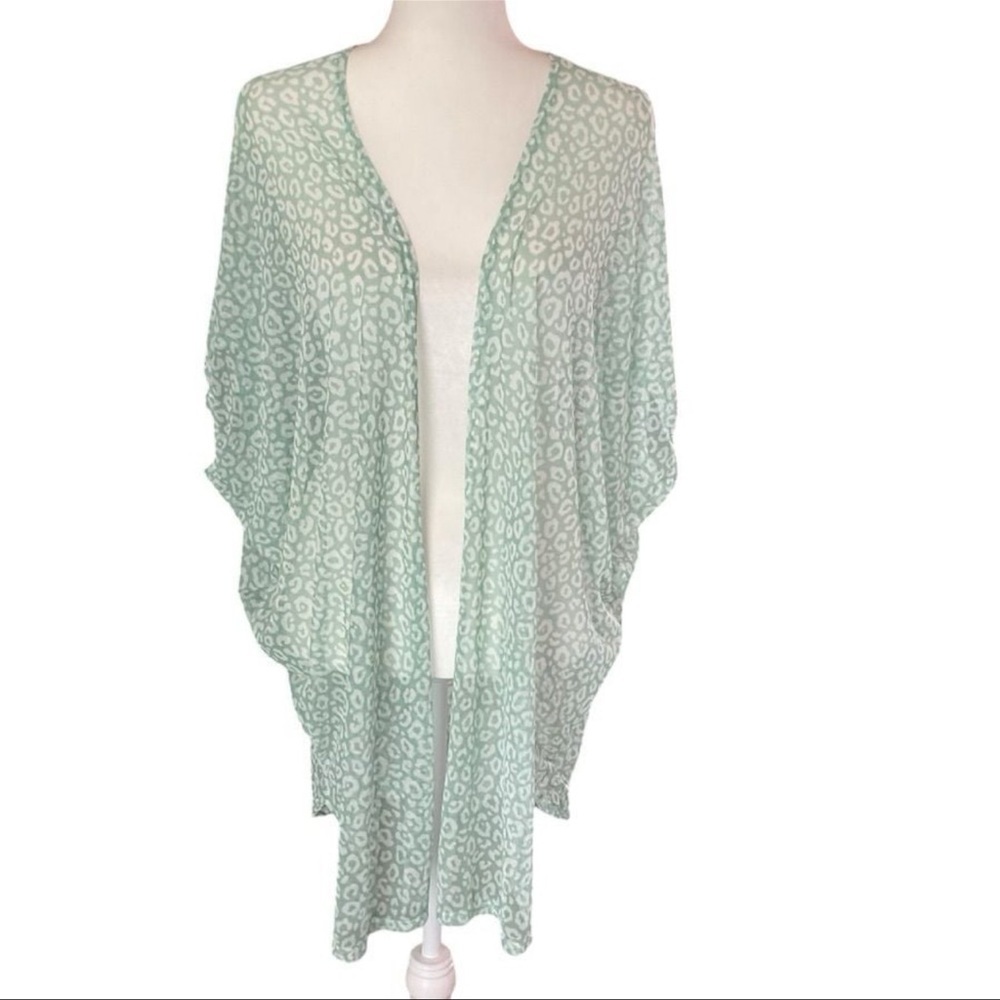 The ZigZag Stripe Large Green & White Animal Print Leopard Kimono Cover Up​